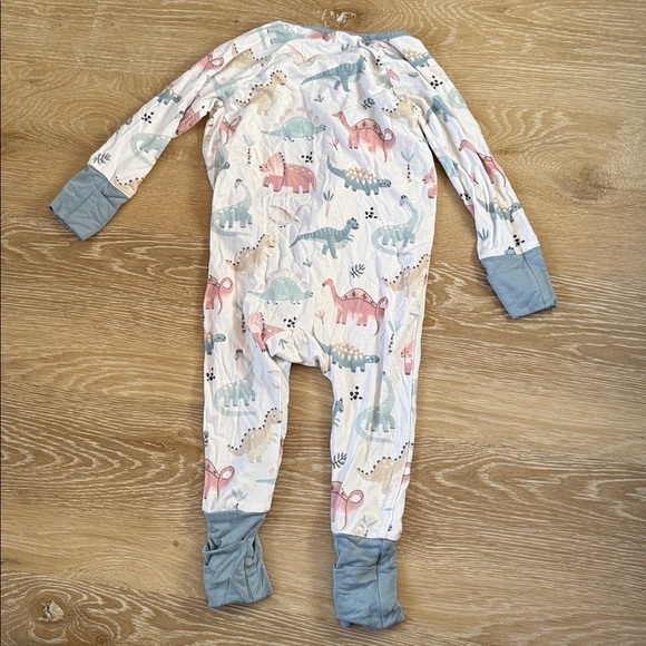 Caden Lane Dinosaur Convertible Zip Romper 6-12 Months - Picture 5 of 5